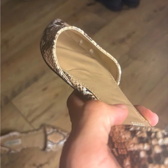 Steve Madden Women's Snakeskin Flats - Brown Size 8 - Picture 5 of 5